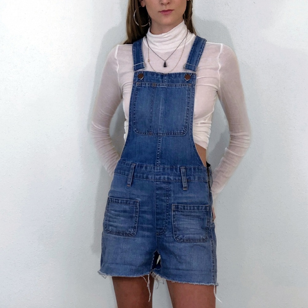 Madewell overalls <3